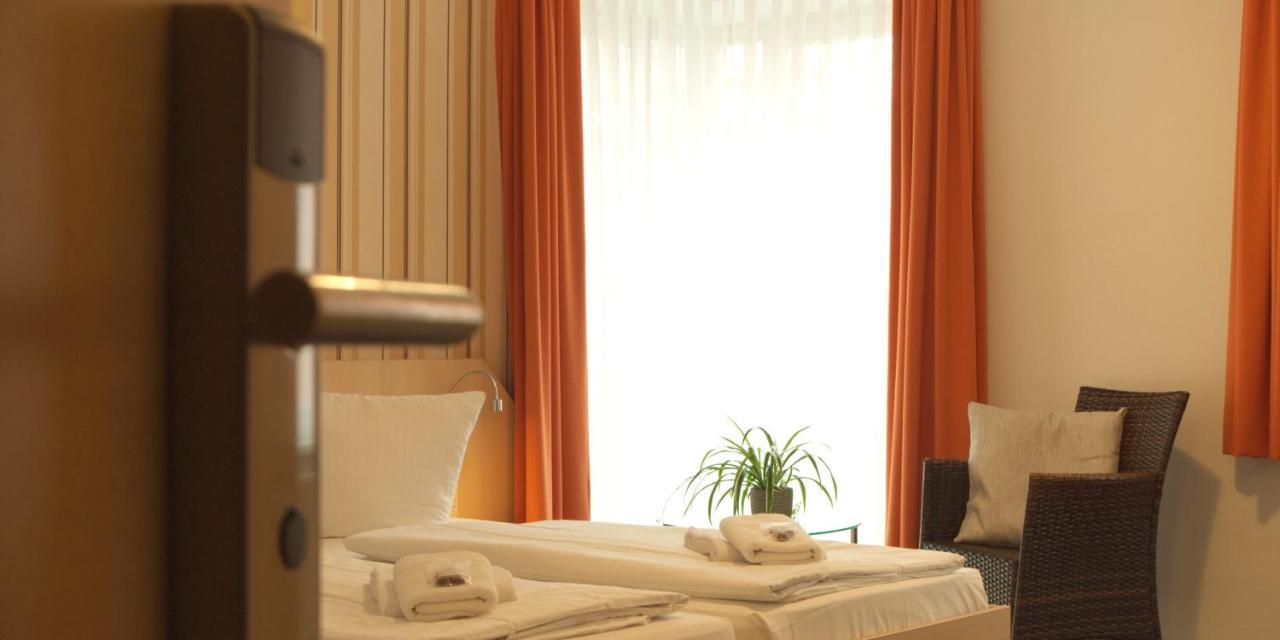 Mueritzperle Hotell Waren  Exteriör bild